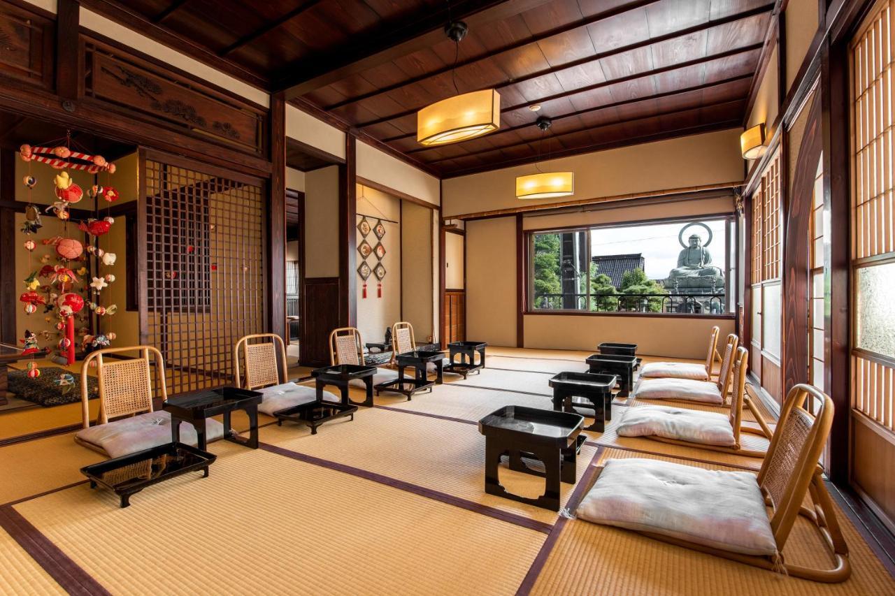 Kadokyu Ryokan Takaoka Kültér fotó