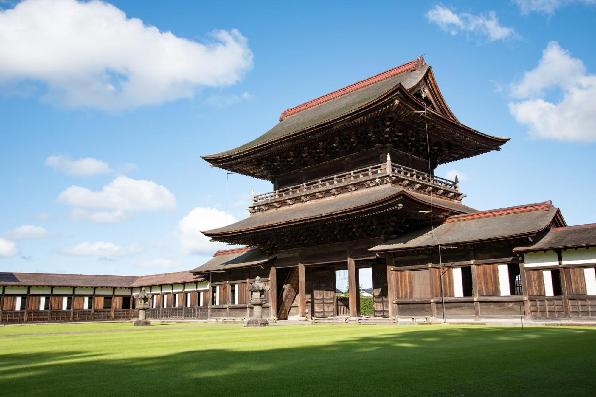 Kadokyu Ryokan Takaoka Kültér fotó
